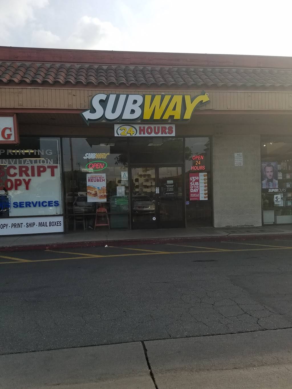 Subway Restaurants | restaurant | 531 N Hollywood Way Suite B, Burbank, CA 91505, USA | 8188436775 OR +1 818-843-6775