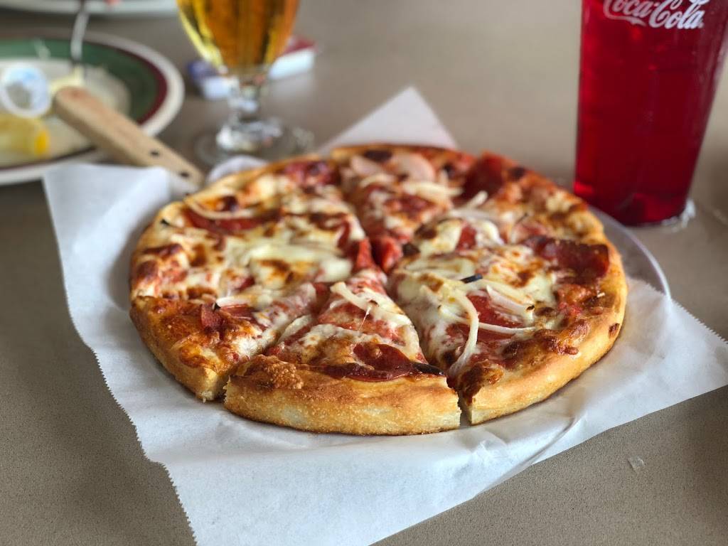 Post Corner Pizza | cafe | 431 S Gulfview Blvd, Clearwater Beach, FL 33767, USA | 7274617795 OR +1 727-461-7795