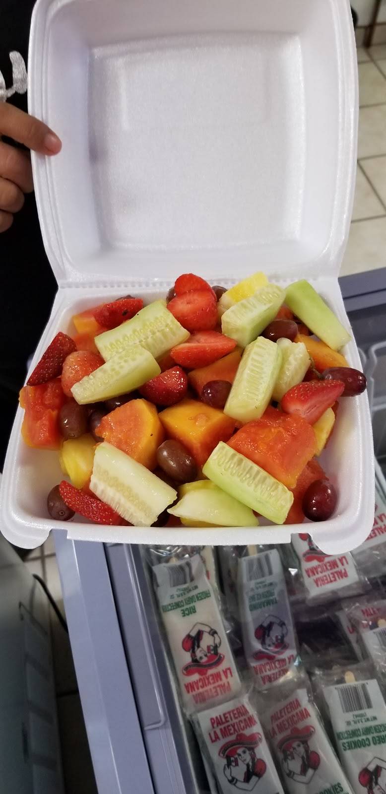 Neveria Los Cuates | restaurant | 609 US-175 Frontage Rd, Seagoville, TX 75159, USA | 2148037671 OR +1 214-803-7671