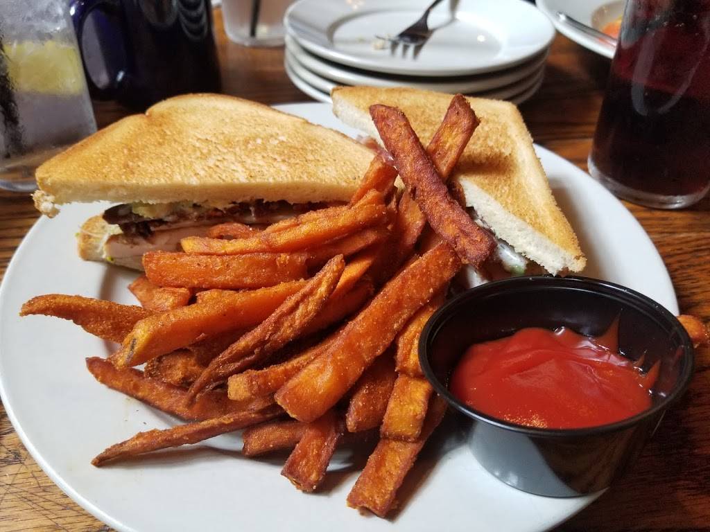 Madisons | restaurant | 925 10th St, Port Royal, SC 29935, USA | 8435243663 OR +1 843-524-3663