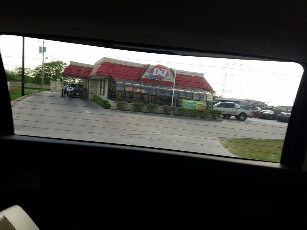 Dairy Queen Store | restaurant | 515 E Orange Ave, Orange Grove, TX 78372, USA | 3613849013 OR +1 361-384-9013