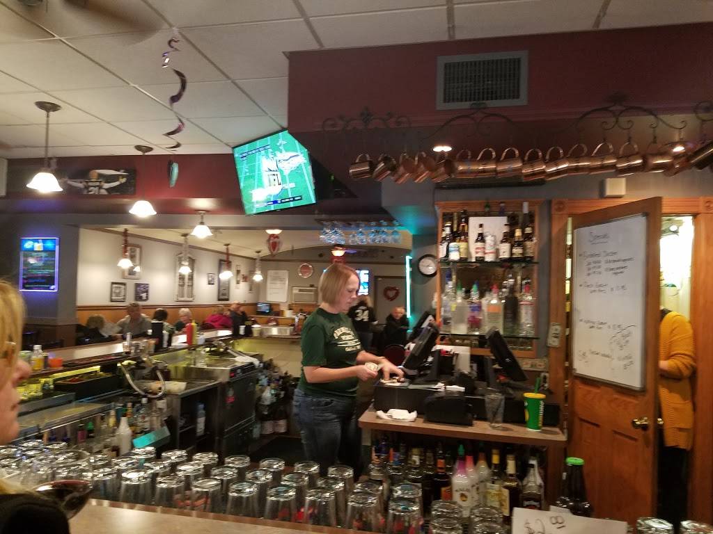 Parnells Place | restaurant | 2932 Fond Du Lac Rd, Oshkosh, WI 54902, USA | 9202359770 OR +1 920-235-9770