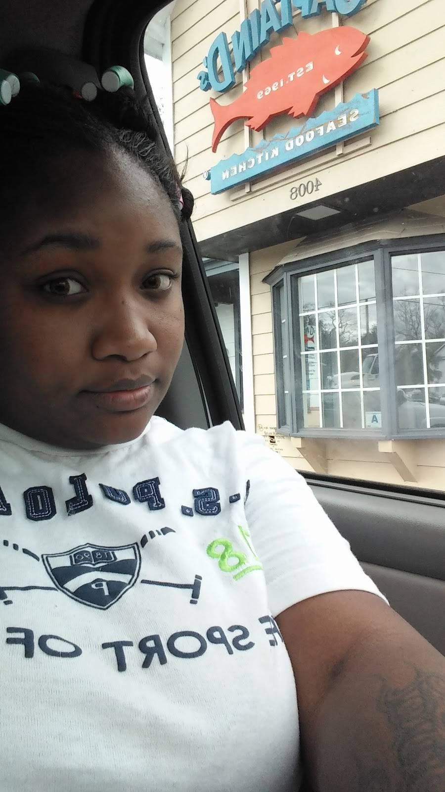 Captain Ds | restaurant | 4008 Rivers Ave, North Charleston, SC 29405, USA | 8435546195 OR +1 843-554-6195