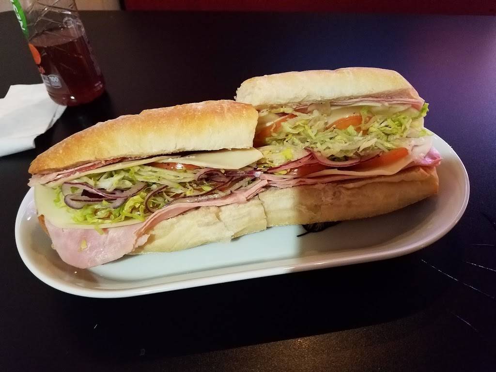 Johnnys Pizzeria | restaurant | 520 Bergen Blvd, Palisades Park, NJ 07650, USA | 2019444476 OR +1 201-944-4476