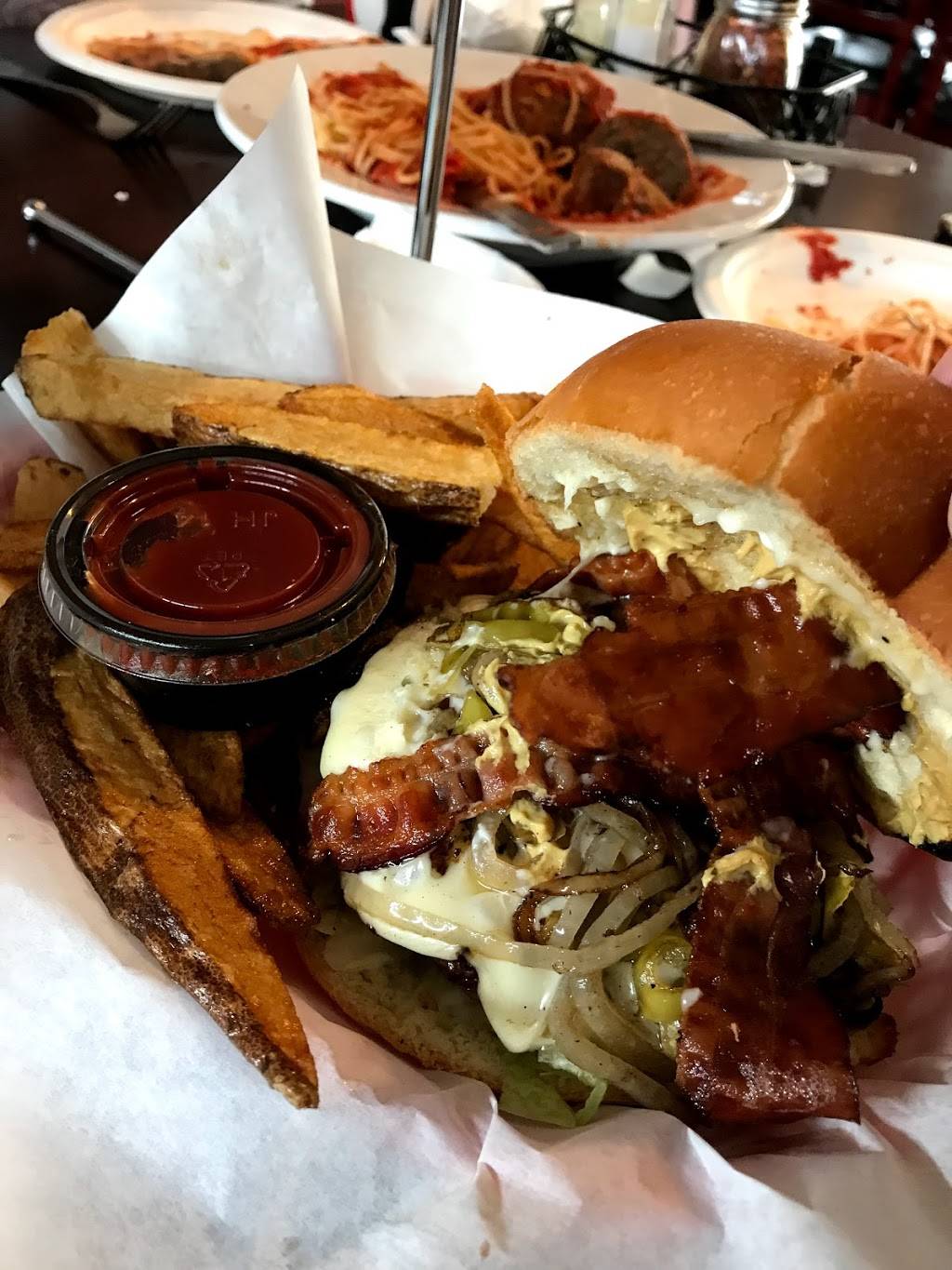 Good Fellas Pizza & Pasta | restaurant | 1041 Terra Nova Blvd, Pacifica, CA 94044, USA | 6507386999 OR +1 650-738-6999