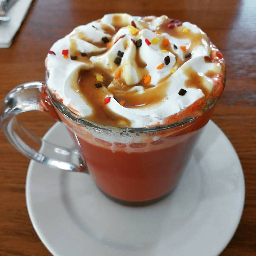 Annies Cafe | restaurant | 32251 Mission Trail #8, Lake Elsinore, CA 92530, USA | 9512456106 OR +1 951-245-6106