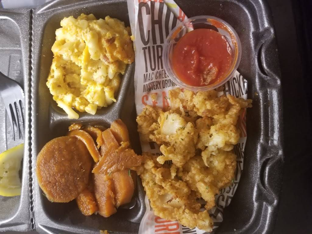 Finga Lickin Chicken | restaurant | 2662 N University Dr, Sunrise, FL 33322, USA | 9545304294 OR +1 954-530-4294