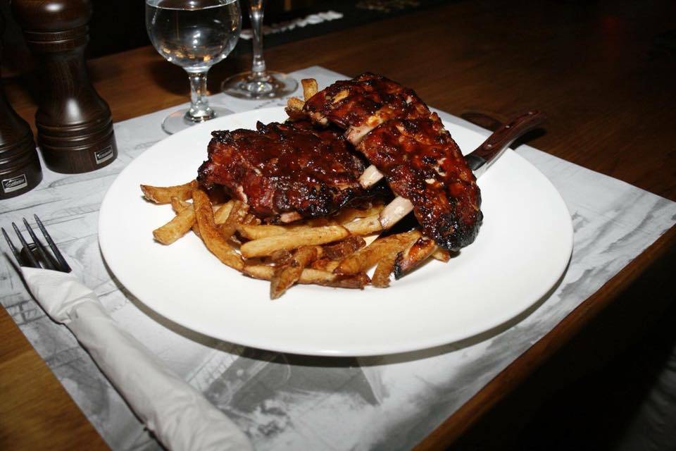 Restaurant Le Capitaine Provost | restaurant | 2000 Chemin du Motel sur le Lac, Frontenac, QC G6B 2S1, Canada | 8195830293 OR +1 819-583-0293