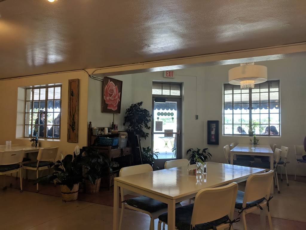 Garden Bistro | restaurant | 702 E Orange St, Lakeland, FL 33801, USA | 8636863332 OR +1 863-686-3332