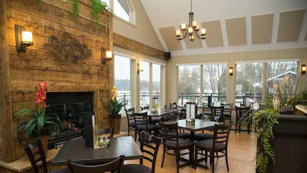 The Lakeside Grill | restaurant | 100 Cedar Cove Rd, White Lake, ON K0A 3L0, Canada | 6136233133 OR +1 613-623-3133