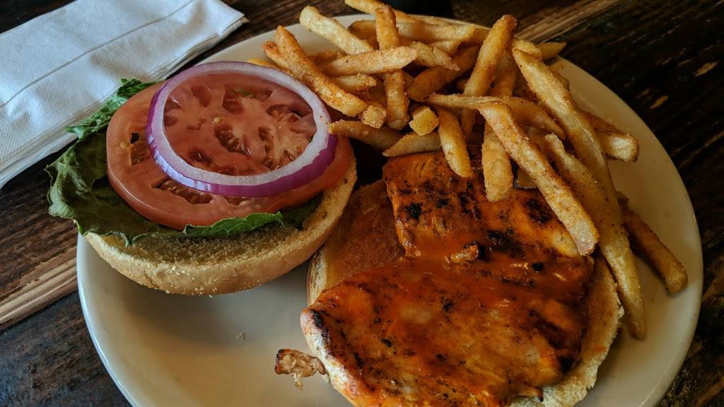 Sticky Fingers Ribhouse- BBQ Charleston | restaurant | 1200 N Main St, Summerville, SC 29483, USA | 8438717427 OR +1 843-871-7427