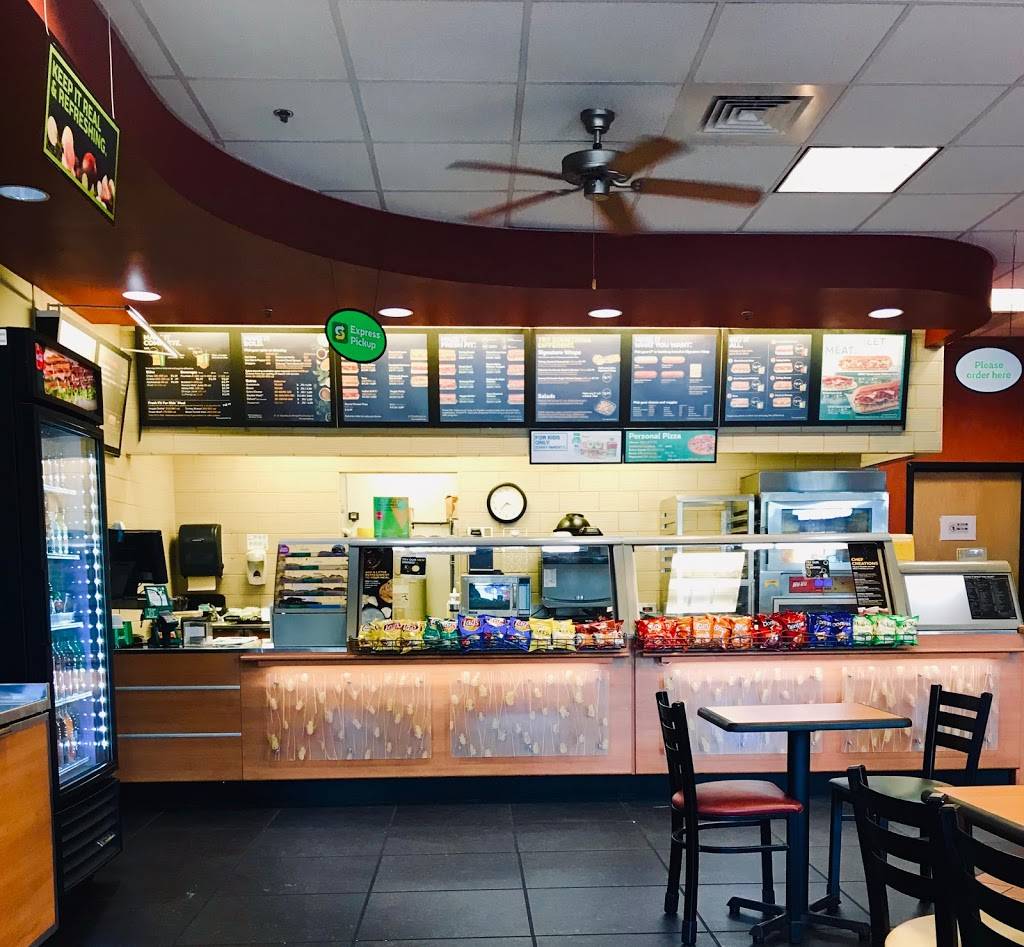 Subway | restaurant | 1221 Carmia Way, North Chesterfield, VA 23235, USA | 8048978087 OR +1 804-897-8087