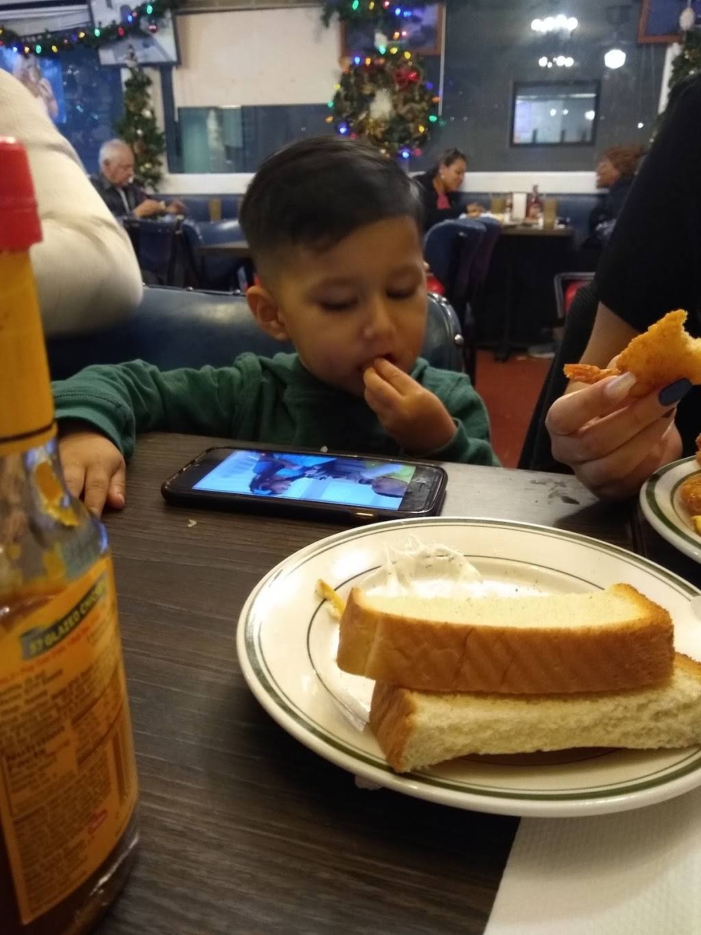 Melios Brothers Char Bar | restaurant | 2026 Greenville Ave, Dallas, TX 75206, USA | 2148268800 OR +1 214-826-8800