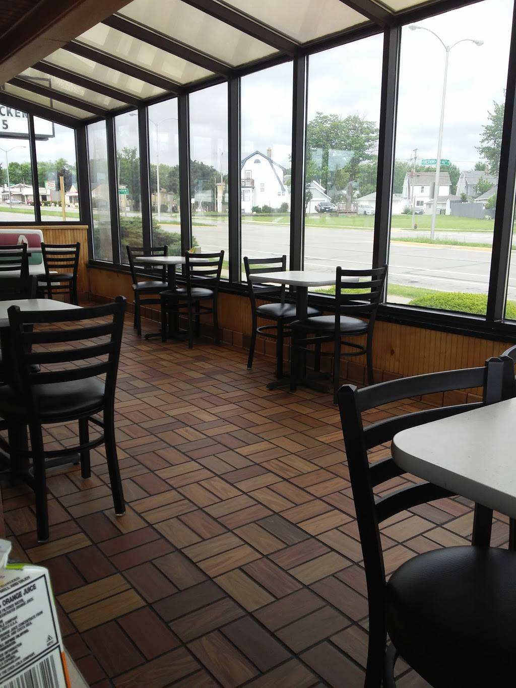 Burger King | restaurant | 4555 W Forest Home Ave, Greenfield, WI 53219, USA | 4143272535 OR +1 414-327-2535