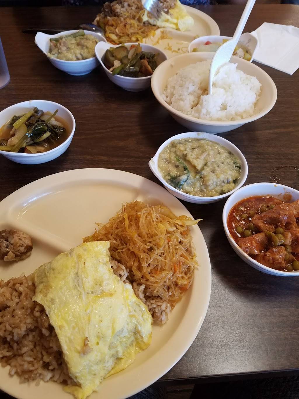 Elenas Restaurant | restaurant | 94-866 Moloalo St, Waipahu, HI 96797, USA | 8086768005 OR +1 808-676-8005