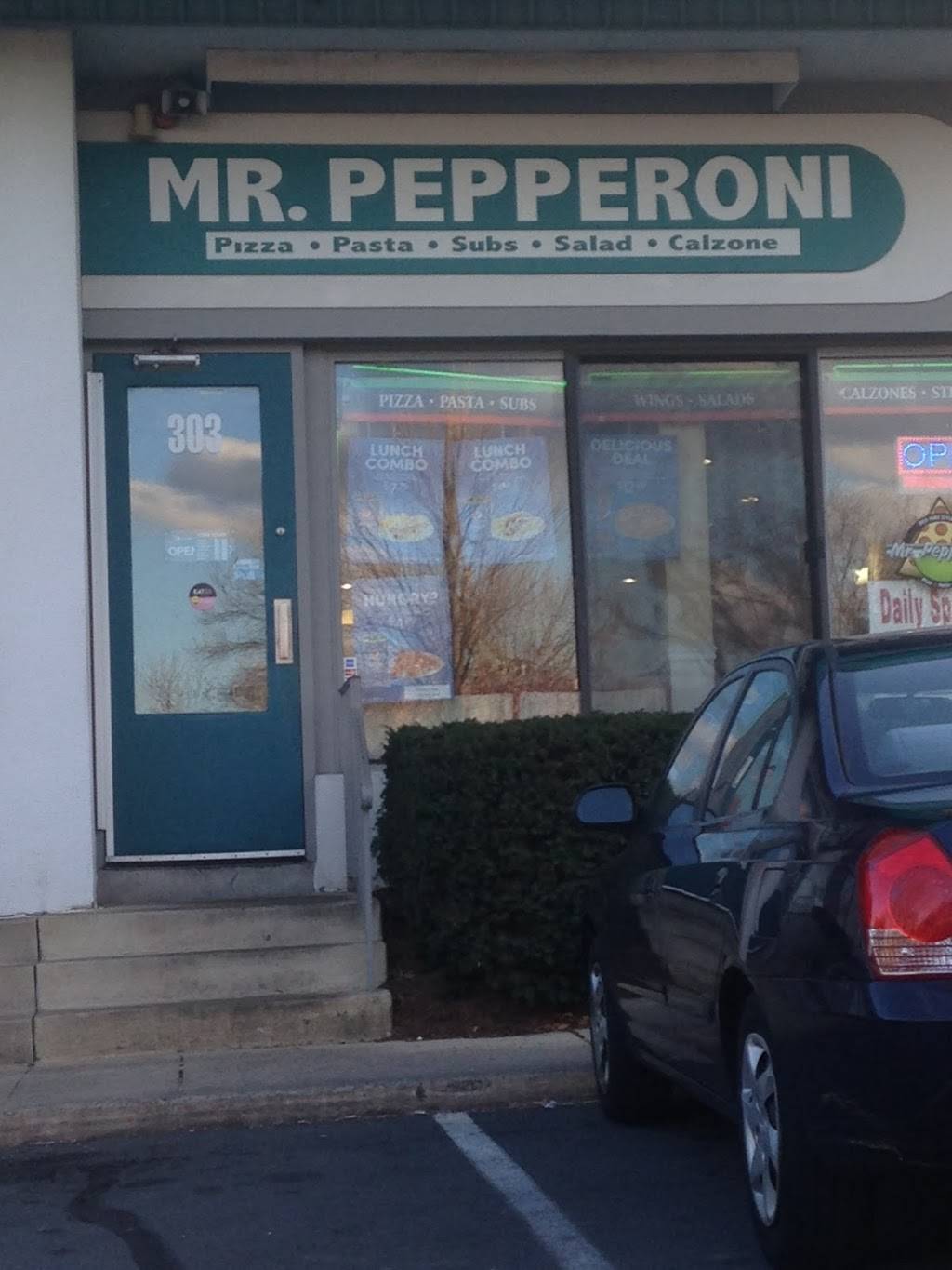 Mr.Pepperoni Pizza Herndon | restaurant | 303 Spring St, Herndon, VA 20170, USA | 7033187736 OR +1 703-318-7736