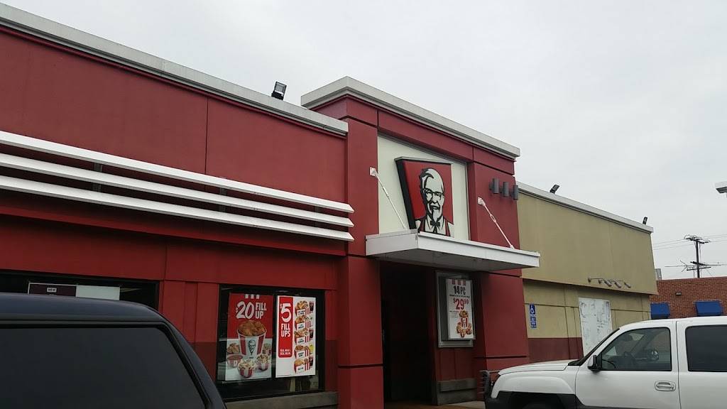 KFC | restaurant | 2294 N Garey Ave, Pomona, CA 91767, USA | 9095964595 OR +1 909-596-4595
