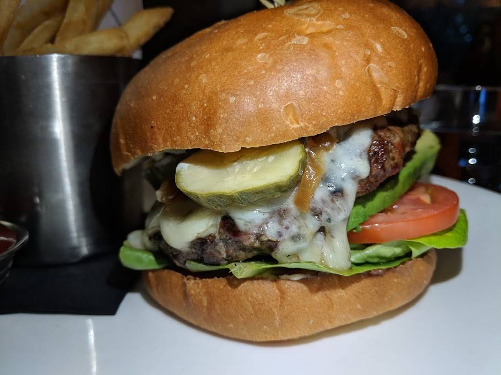 Harvest Table | restaurant | 1 Main St, St Helena, CA 94574, USA | 7079674695 OR +1 707-967-4695