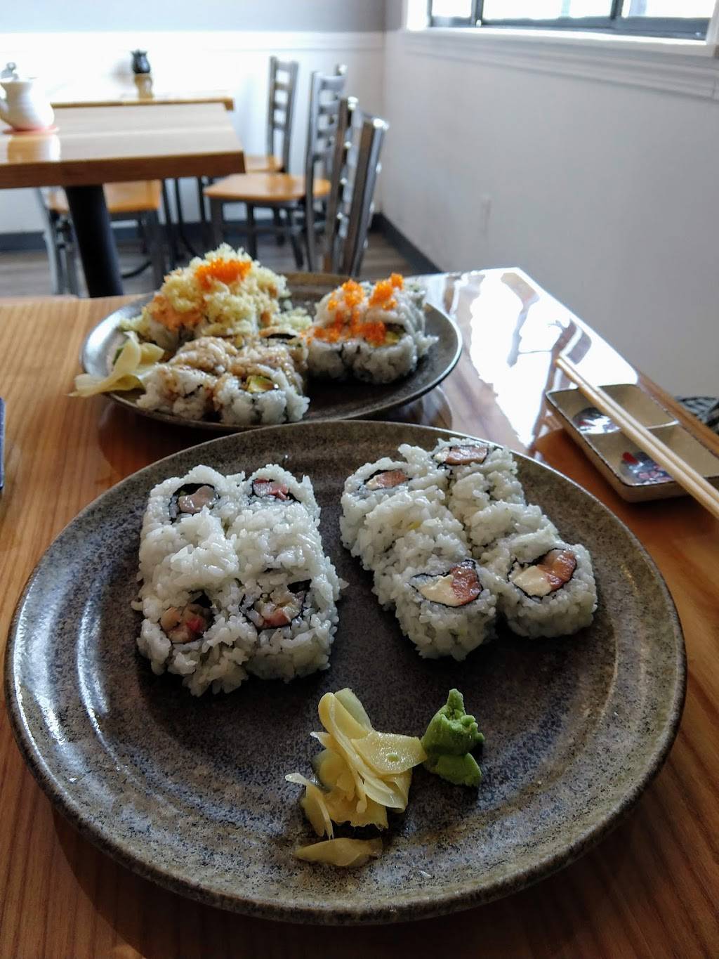 Jin sushi and ramen | restaurant | 15 Pepperell Square, Saco, ME 04072, USA | 2072845454 OR +1 207-284-5454