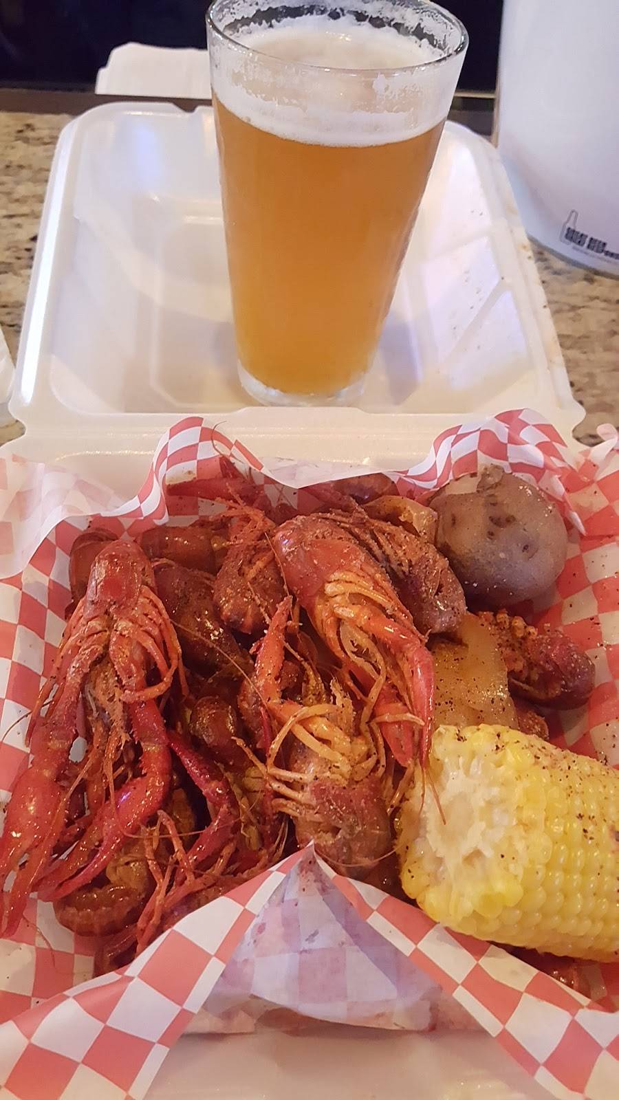 Centerfield Sports Bar & Grill | restaurant | 200 W Center St, Kyle, TX 78640, USA | 5122681400 OR +1 512-268-1400