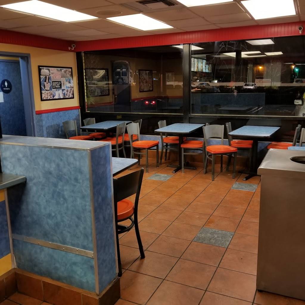 Churchs Chicken | restaurant | 912 E Foothill Blvd, Rialto, CA 92376, USA | 9094211981 OR +1 909-421-1981