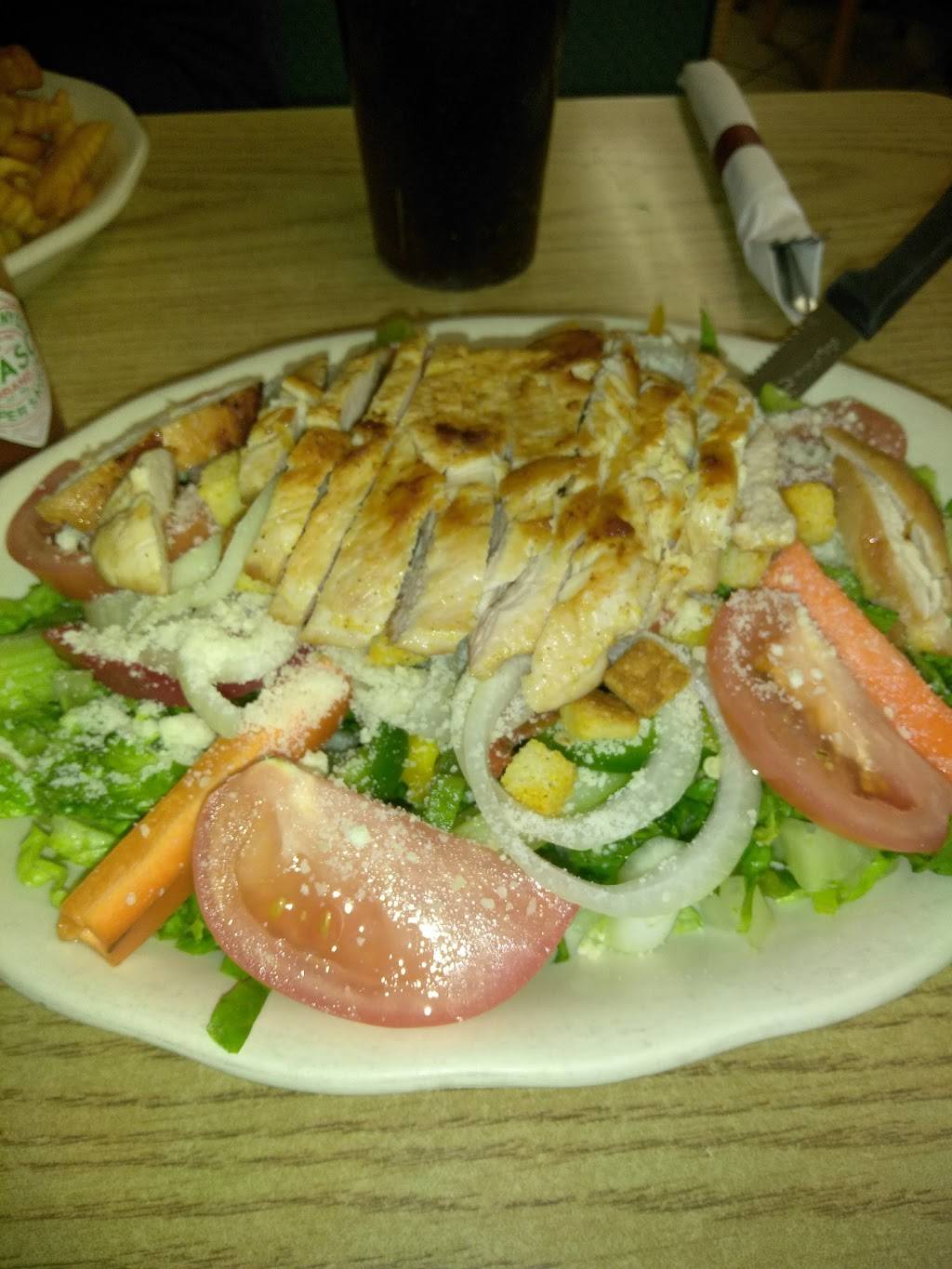 Juans Chuck Wagon Restaurant | restaurant | 1522 Grand Ave, Waukegan, IL 60085, USA | 8476234775 OR +1 847-623-4775