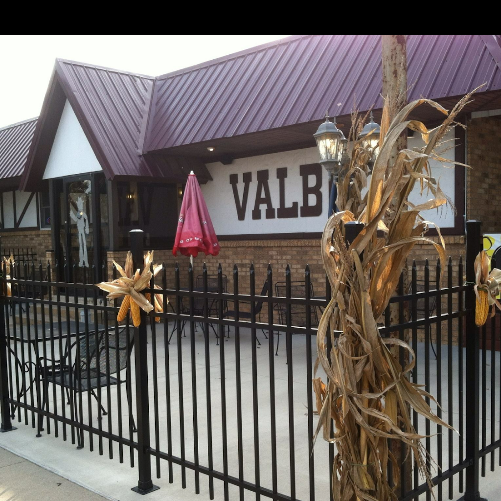 Valbos Restaurant | restaurant | 307 Munster St, Germantown, IL 62245, USA | 6185237226 OR +1 618-523-7226