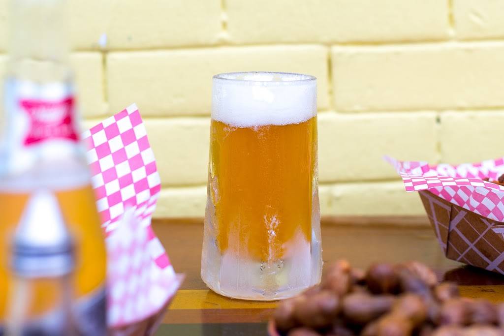 Crawfords | restaurant | 2616 Beverly Blvd, Los Angeles, CA 90057, USA | 2135683133 OR +1 213-568-3133