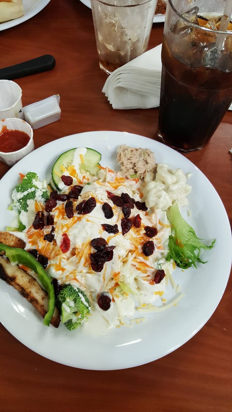 Golden Corral Buffet & Grill | meal takeaway | 1402 Cedar St, Clarksville, IN 47129, USA | 8122582540 OR +1 812-258-2540