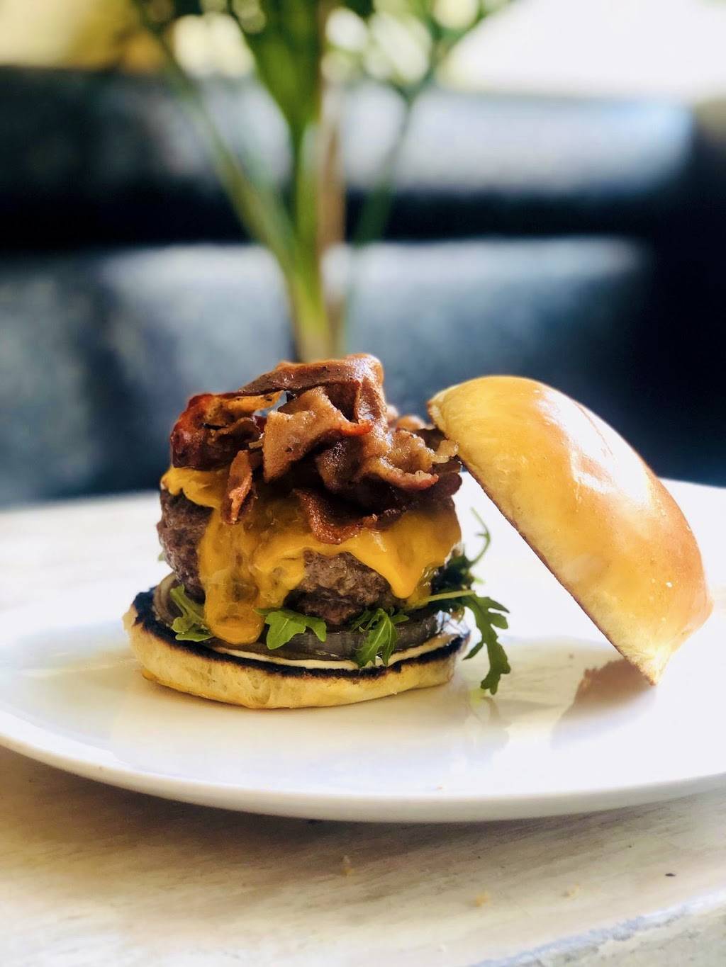 Santo Brúklin | restaurant | 548 Court St, Brooklyn, NY 11231, USA | 9179091231 OR +1 917-909-1231