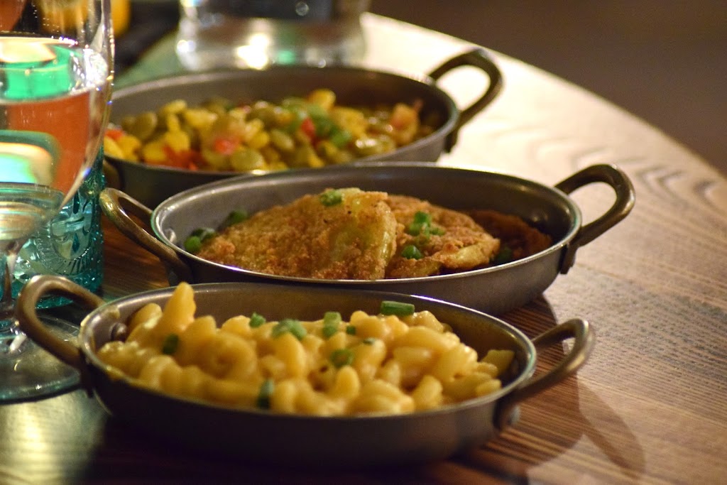 Sol Southern Kitchen & Lounge | restaurant | 111 State Street, Portsmouth, NH 03801, USA | 6033198175 OR +1 603-319-8175