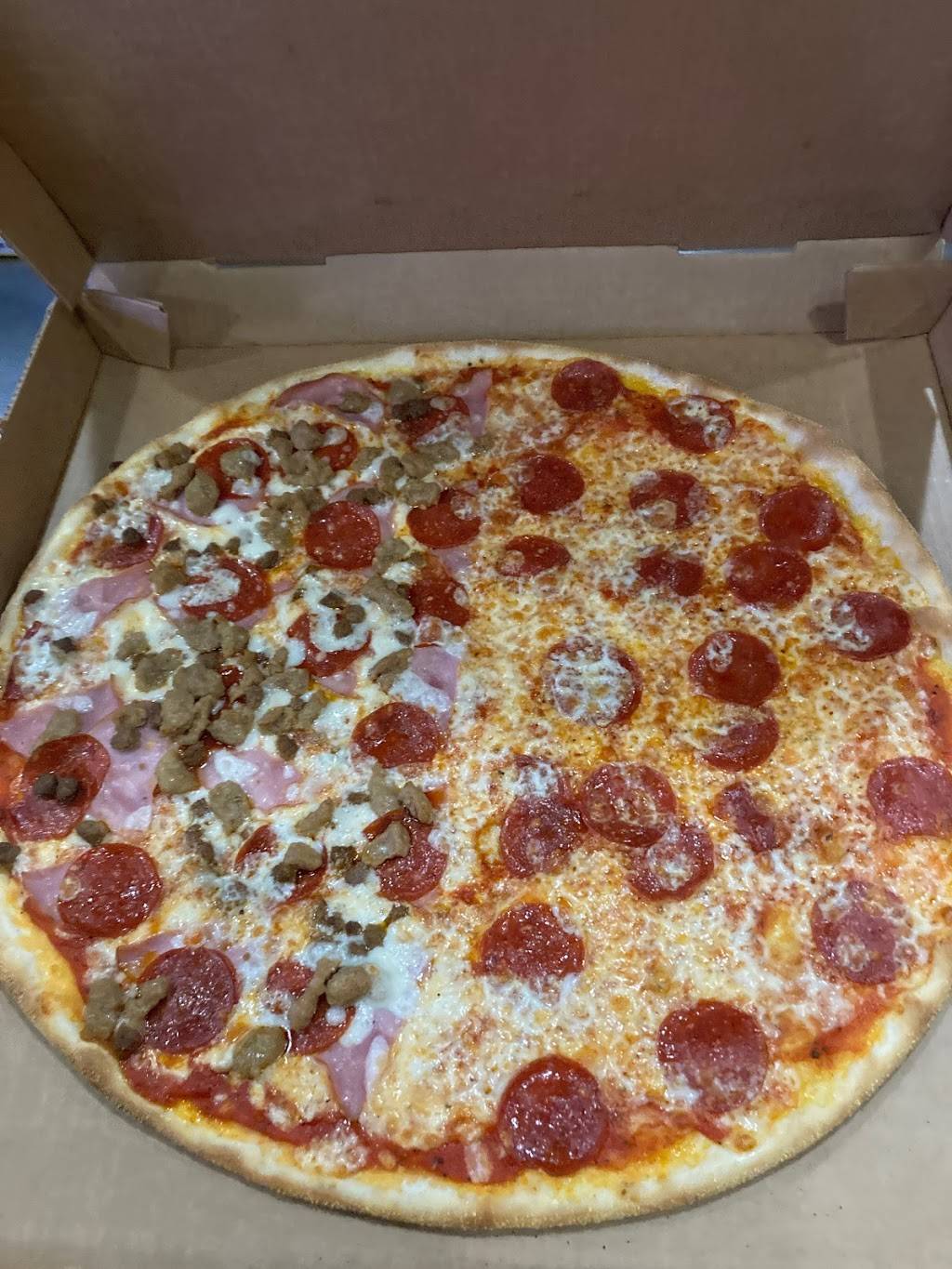 New York Pizza Style | restaurant | 2435 N Clark St, Chicago, IL 60614, USA | 7738571567 OR +1 773-857-1567