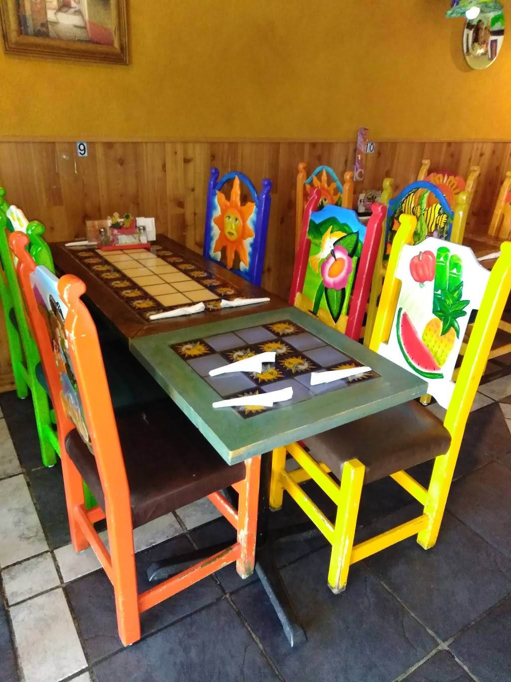 El Mexicano Restaurant | restaurant | 503 Riverstone Pkwy, Kankakee, IL 60901, USA | 8159335426 OR +1 815-933-5426