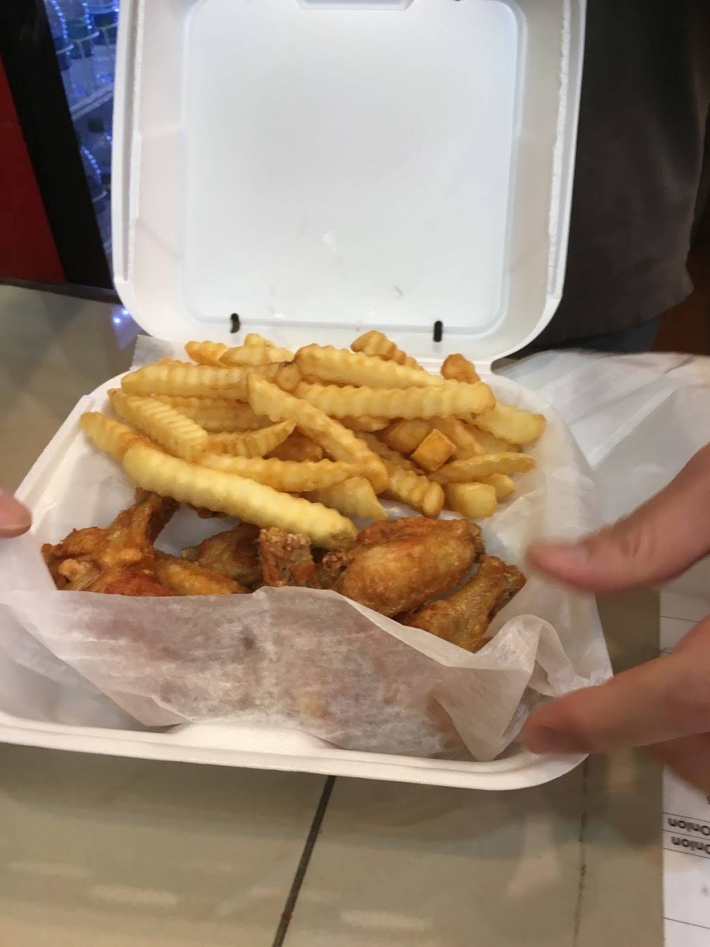 J.Buffalo Wings | restaurant | 6595 Roswell Rd NE h, Atlanta, GA 30328, USA | 4045544588 OR +1 404-554-4588