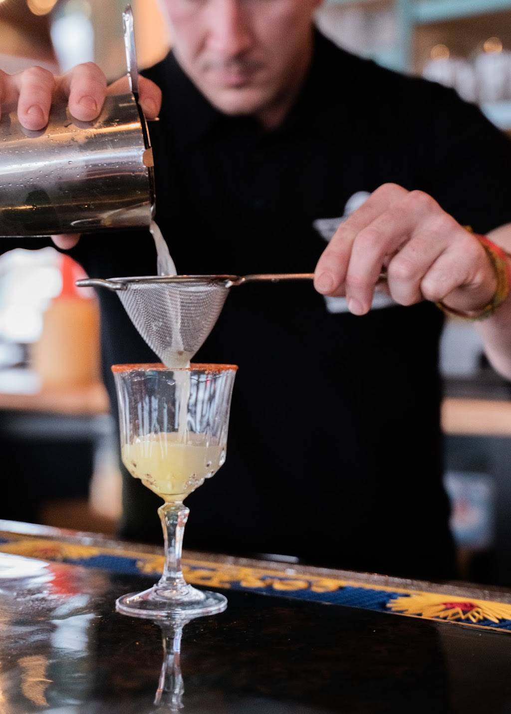 El Guapos Tequila + Tacos | restaurant | 8950 University Ave Suite 105, West Des Moines, IA 50266, USA | 5152162198 OR +1 515-216-2198