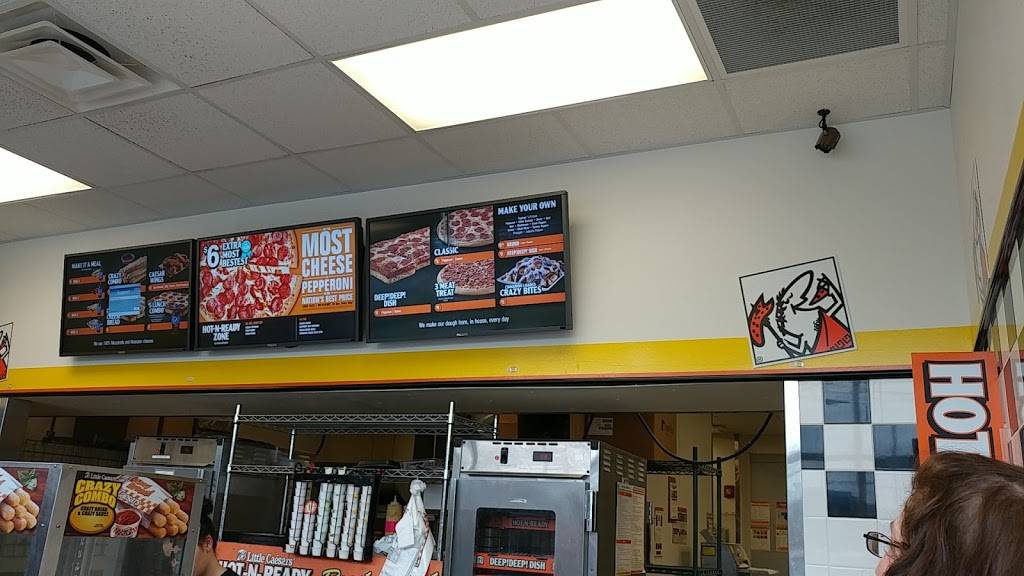 Little Caesars Pizza | meal takeaway | 1800 Golden Mile Hwy, Pittsburgh, PA 15239, USA | 7245198602 OR +1 724-519-8602