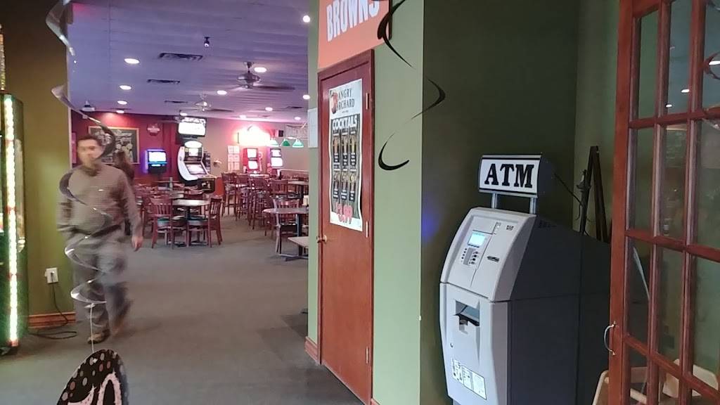 Bullfrogs Sports Café | restaurant | 33137 Center Ridge Rd, North Ridgeville, OH 44039, USA | 4403273764 OR +1 440-327-3764