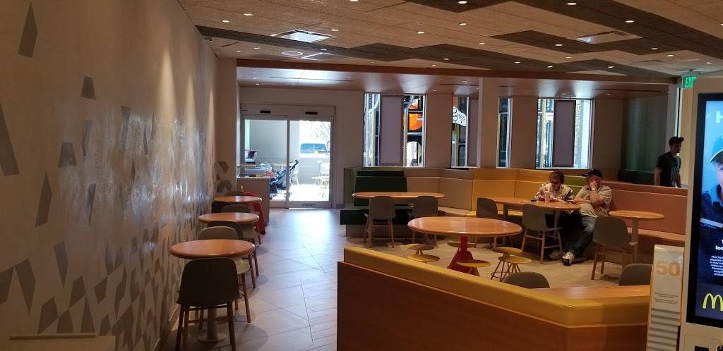 McDonalds | cafe | 8286 S Wadsworth Blvd, Littleton, CO 80128, USA | 7209815550 OR +1 720-981-5550