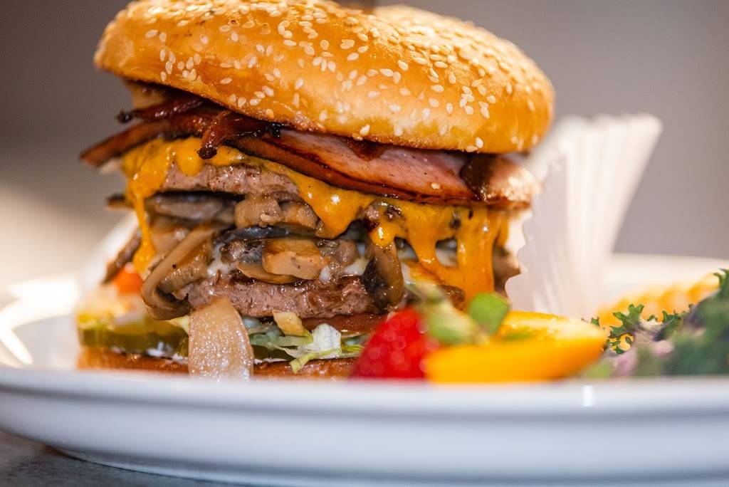 Little Crane Cafe | cafe | 110 7th St, Vader, WA 98593, USA | 3602953711 OR +1 360-295-3711