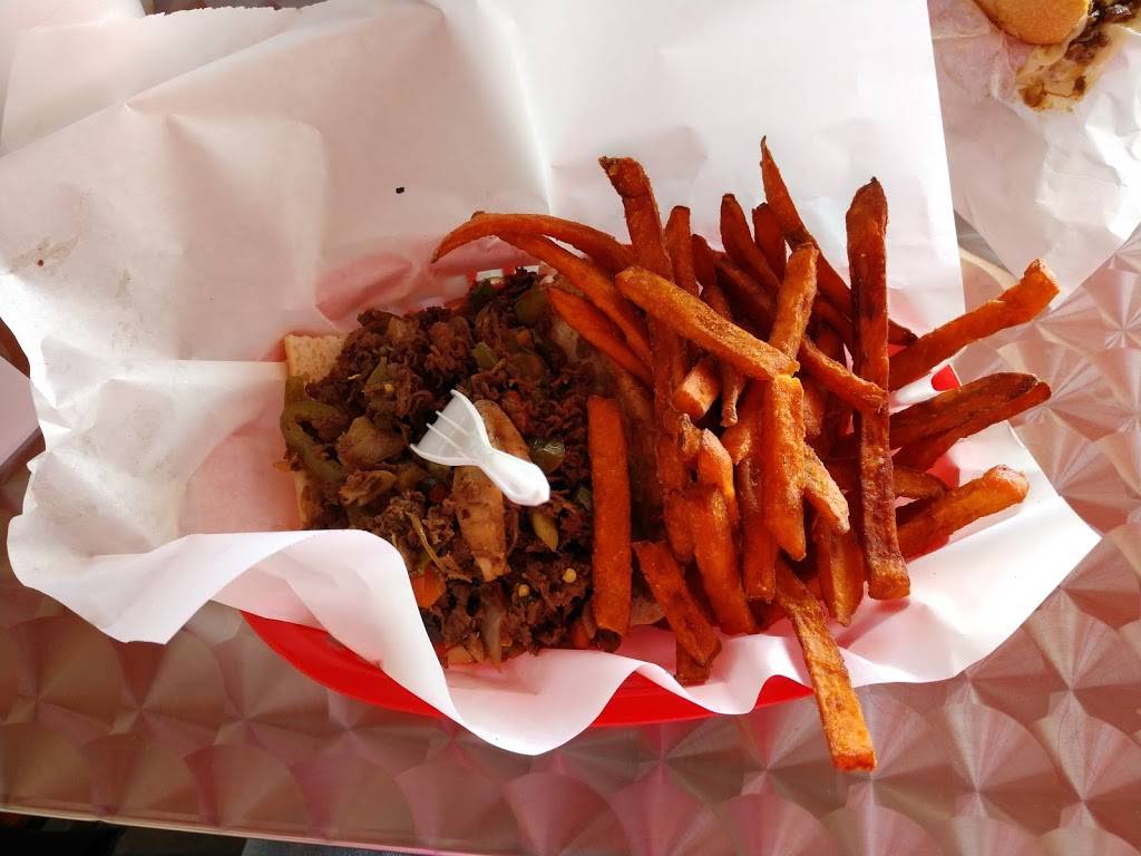 Zacs Phillysteaks & Shakes | restaurant | 3250 W Pleasant Run Rd, Lancaster, TX 75146, USA | 4697473324 OR +1 469-747-3324