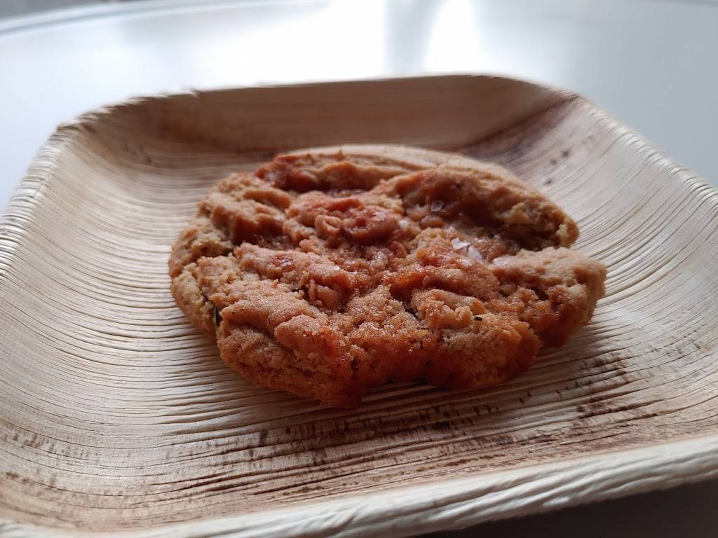 Pizza Lobo | meal takeaway | 3000 W Fullerton Ave, Chicago, IL 60647, USA | 3122651745 OR +1 312-265-1745