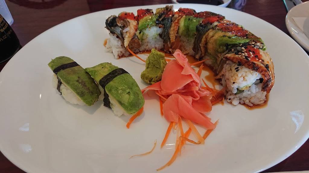 Siam Thai & Sushi Restaurant | restaurant | 13161 N Cleveland Ave, Fort Myers, FL 33903, USA | 2399955002 OR +1 239-995-5002