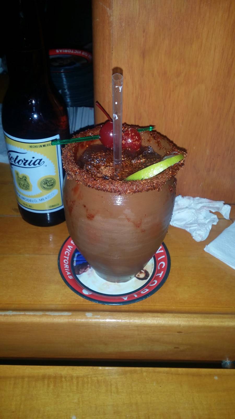 La Carreta Vieja | restaurant | 1339 W Greenfield Ave, Milwaukee, WI 53204, USA | 4142265419 OR +1 414-226-5419