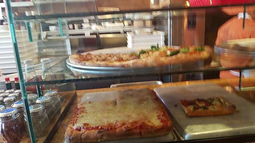 Louie & Johnnies Ristorante Primavera | restaurant | 887 Yonkers Ave, Yonkers, NY 10704, USA | 9144233300 OR +1 914-423-3300