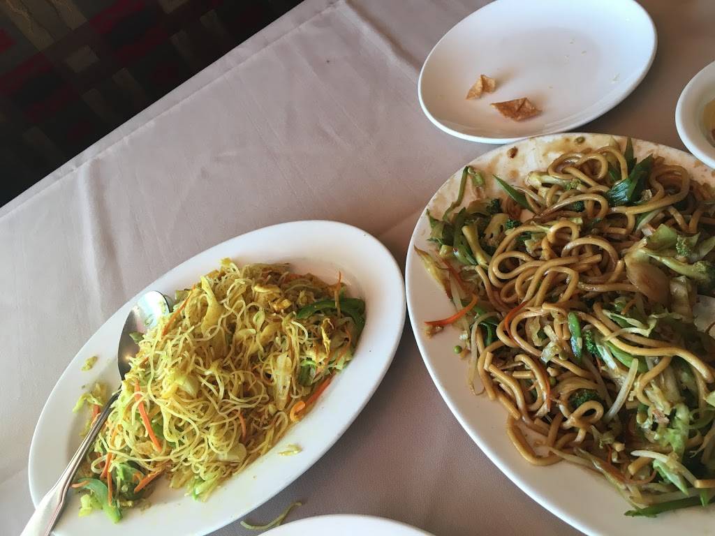 Peking Wok Restaurant | restaurant | 5256 S Mission Rd #303, Bonsall, CA 92003, USA | 7607248078 OR +1 760-724-8078