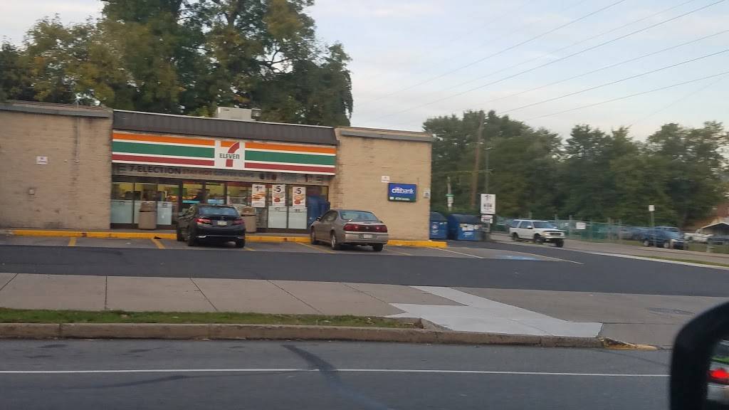 7-Eleven | bakery | 1435 Cottman Ave, Philadelphia, PA 19111, USA | 2157252972 OR +1 215-725-2972