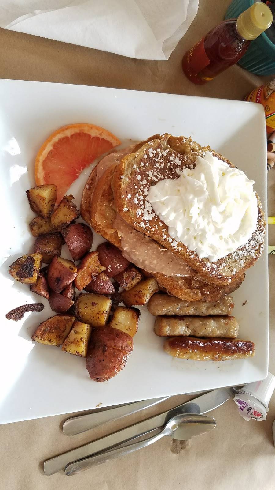 The Sinful Kitchen | restaurant | 906 Brighton Ave, Portland, ME 04102, USA | 2075360611 OR +1 207-536-0611