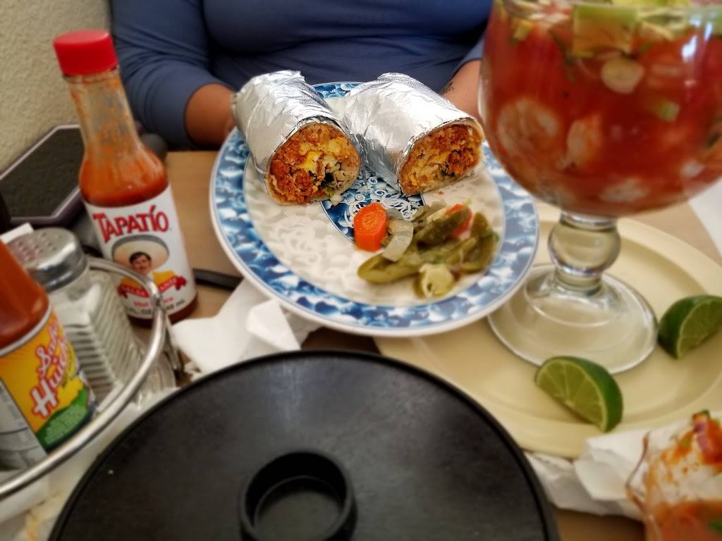 La Costeña Mexican Grill & Seafood | restaurant | 10870 Cedar Ave, Bloomington, CA 92316, USA | 9098774367 OR +1 909-877-4367