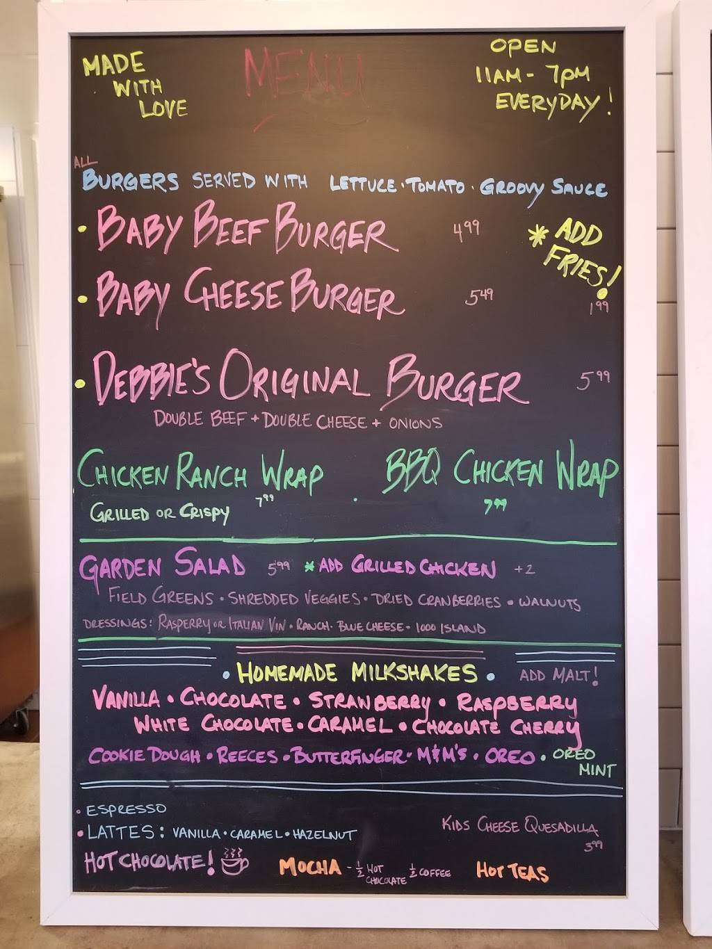 Debbies Drive In | restaurant | 663 W Agate Ave, Granby, CO 80446, USA | 9705573370 OR +1 970-557-3370