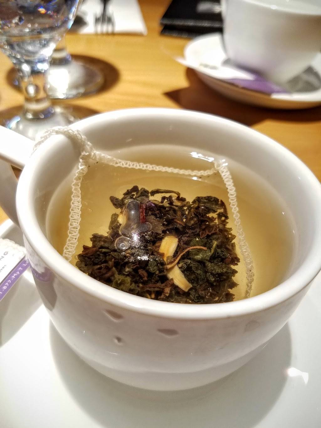 Avenue East | restaurant | 16 N Union Ave, Cranford, NJ 07016, USA | 9082727258 OR +1 908-272-7258